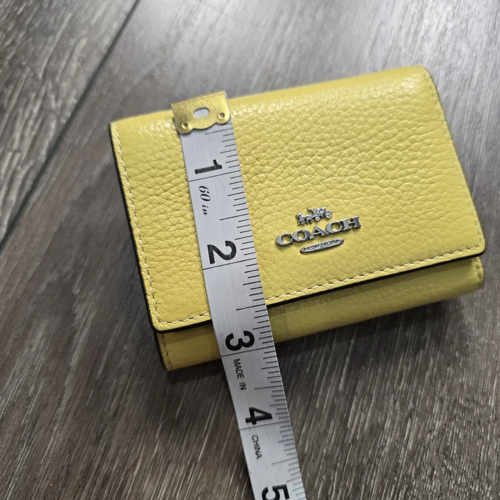 Coach Micro Pebbled Leather Snap Wallet‎ ☆ - Picture 6 of 7